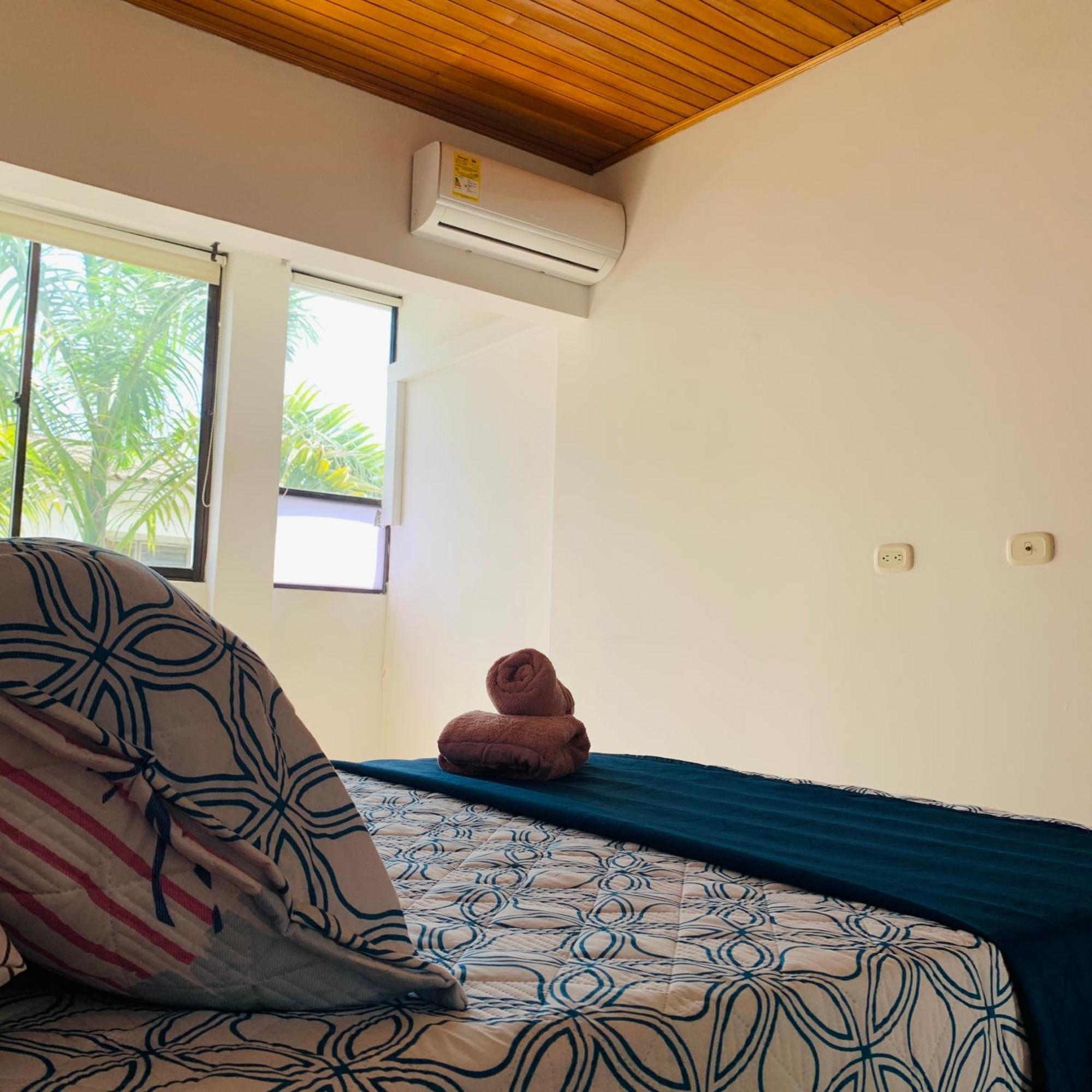 Hostel Cerca Al Centro Historico Cartagena Bagian luar foto