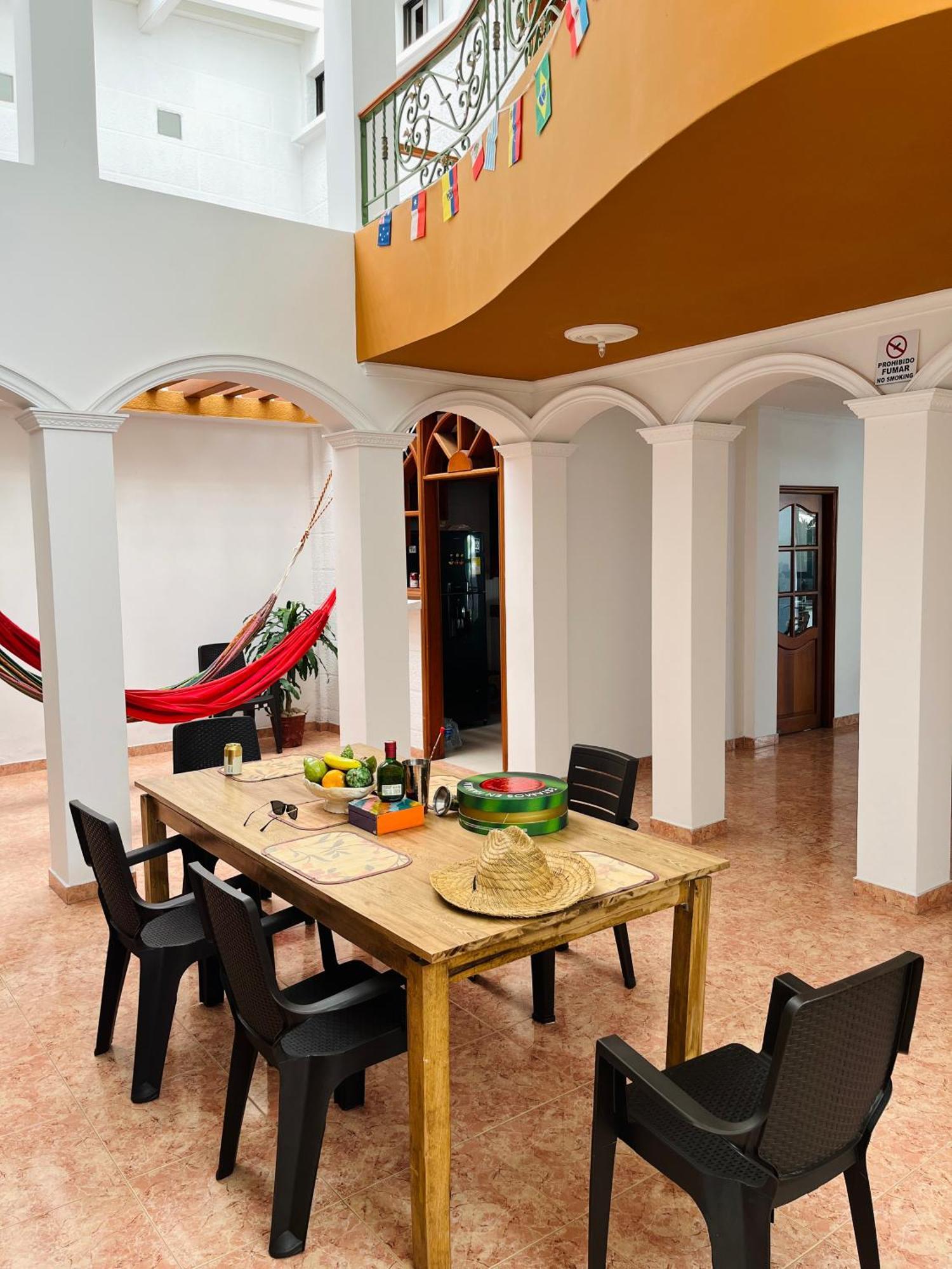 Hostel Cerca Al Centro Historico Cartagena Bagian luar foto